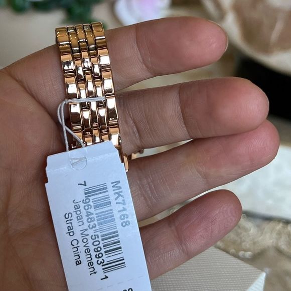 Michael Kors bracelet watch 37MM - Picture 6 of 11